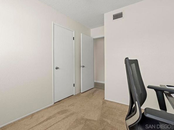 1718 Outer Dr., El Cajon CA 92021