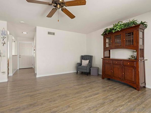 1718 Outer Dr., El Cajon CA 92021