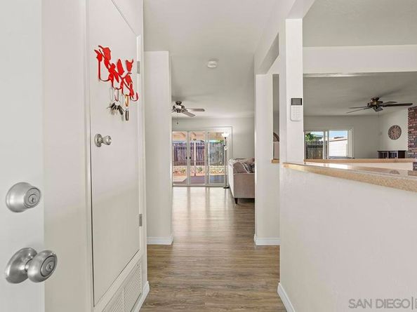 1718 Outer Dr., El Cajon CA 92021