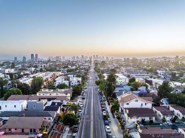 2945 B St, San Diego CA 92102