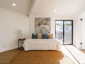 2606 Galicia Way, Carlsbad CA 92009