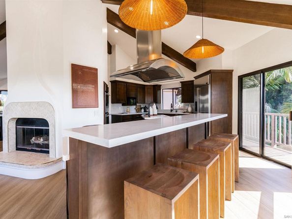 2606 Galicia Way, Carlsbad CA 92009