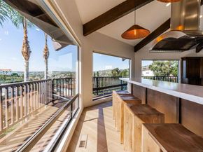 2606 Galicia Way, Carlsbad CA 92009