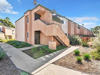 8737 Lake Murray Blvd