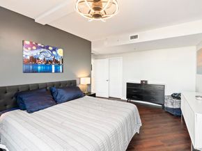 555 Front St 1302, San Diego CA 92101