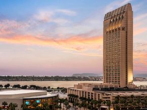 555 Front St 1302, San Diego CA 92101