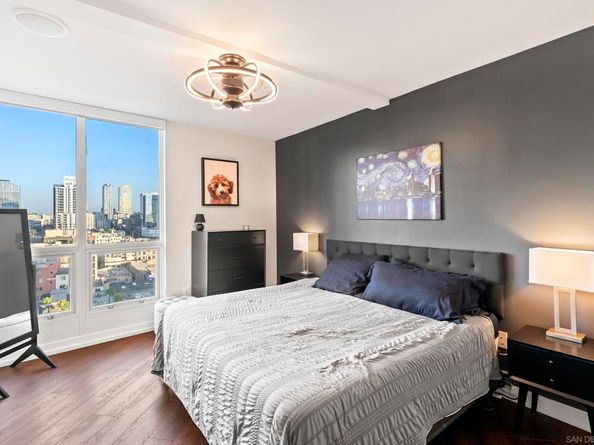 555 Front St 1302, San Diego CA 92101