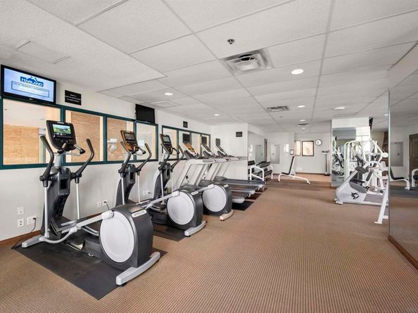 555 Front St 1302, San Diego CA 92101