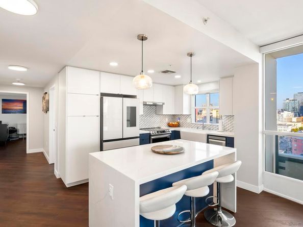 555 Front St 1302, San Diego CA 92101