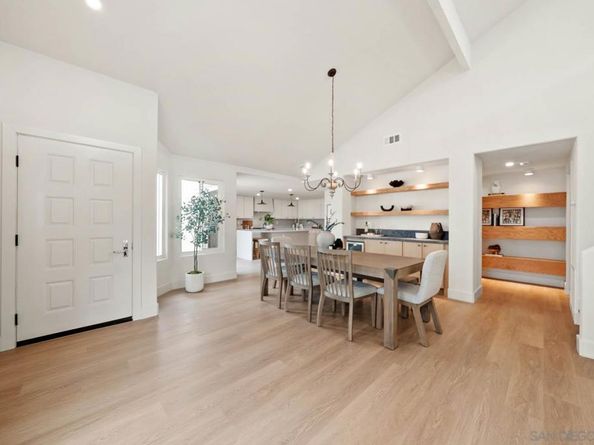 4946 Kalamis Way, Oceanside CA 92056