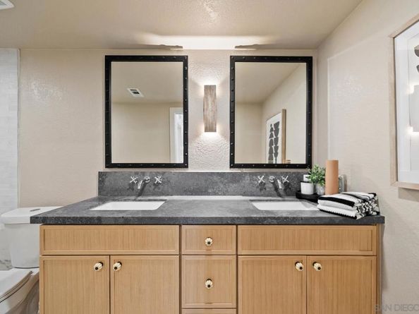 4946 Kalamis Way, Oceanside CA 92056