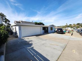 4024-4026 college ave, San Diego CA 92115