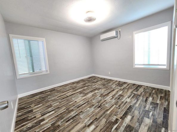 4024-4026 college ave, San Diego CA 92115