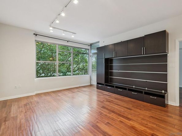 206 Park Blvd 307, San Diego CA 92101