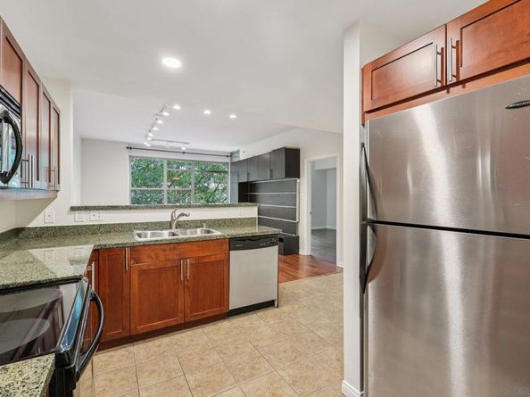 206 Park Blvd 307, San Diego CA 92101