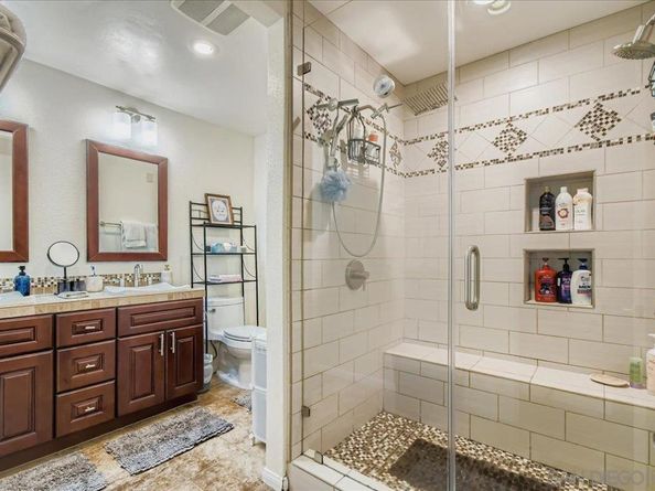 5450 Rebolla Lane, San Diego CA 92124