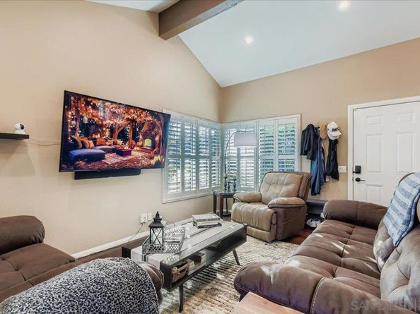 5450 Rebolla Lane, San Diego CA 92124