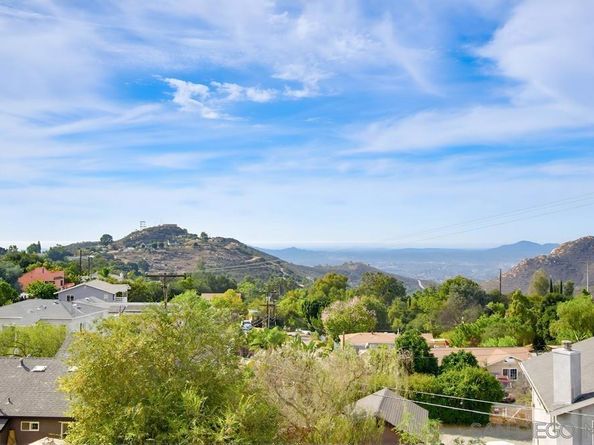 131 Scenic Dr, El Cajon CA 92021