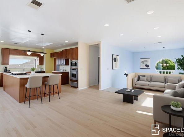 131 Scenic Dr, El Cajon CA 92021