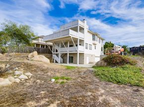 131 Scenic Dr, El Cajon CA 92021