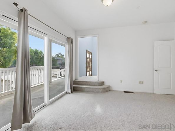 131 Scenic Dr, El Cajon CA 92021