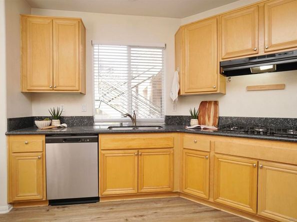 817 Kalpati Circle 212, Carlsbad CA 92008