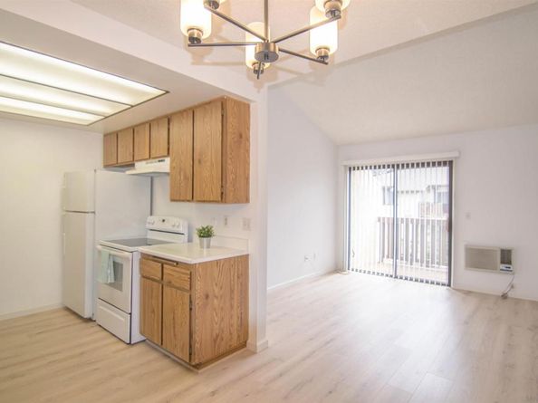 10296 Black Mountain Rd 220, San Diego CA 92126