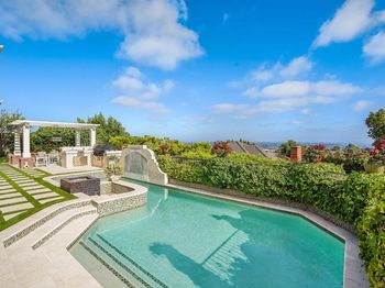 6815 S La Jolla Scenic Drive