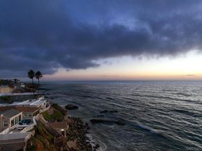 4878 Pescadero Ave 103, San Diego CA 92107