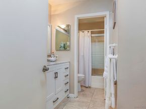 4878 Pescadero Ave 103, San Diego CA 92107