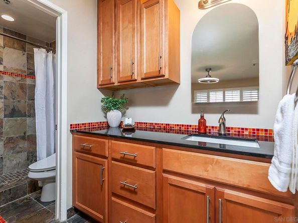 4878 Pescadero Ave 103, San Diego CA 92107