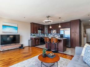 4878 Pescadero Ave 103, San Diego CA 92107