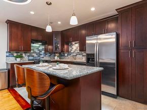 4878 Pescadero Ave 103, San Diego CA 92107