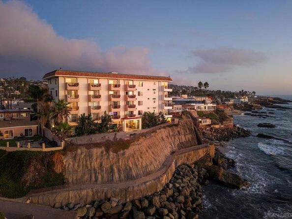 4878 Pescadero Ave 103, San Diego CA 92107