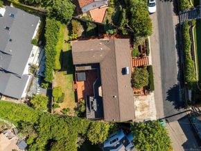 7850 Roseland Dr, La Jolla CA 92037
