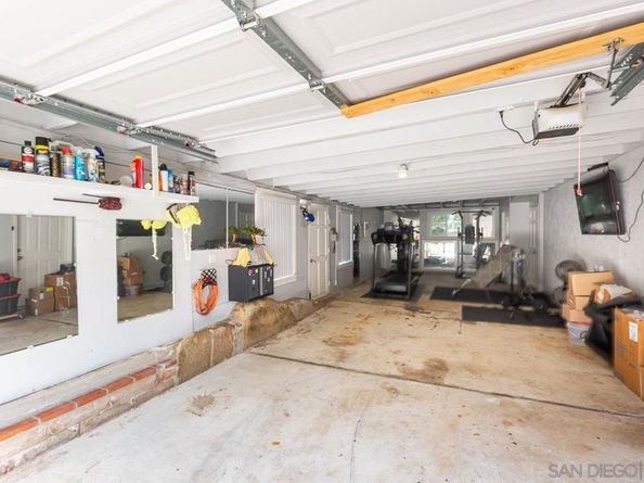 1339 Windsong Ln, Escondido CA 92026