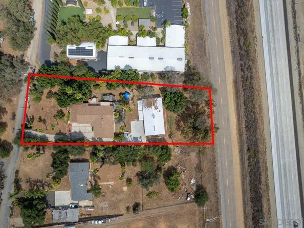 1339 Windsong Ln, Escondido CA 92026