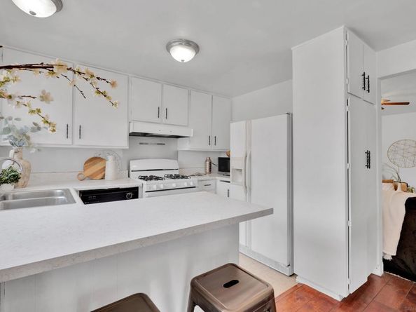 8532 Carlton Oaks Drive, Santee CA 92071