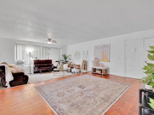 8532 Carlton Oaks Drive, Santee CA 92071