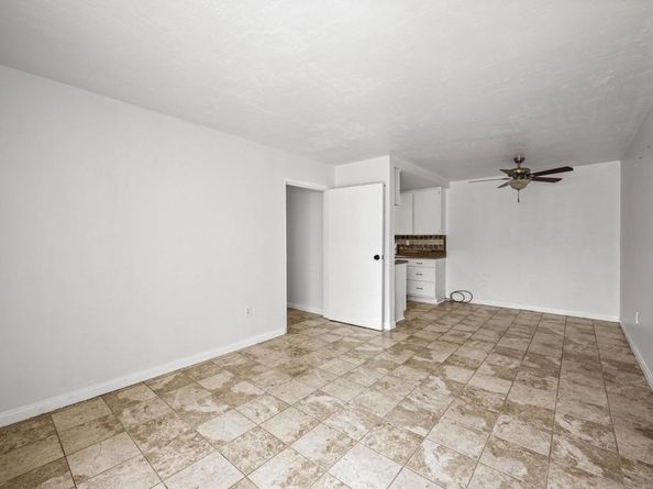 12643 Robison Blvd Apt 121, Poway CA 92064