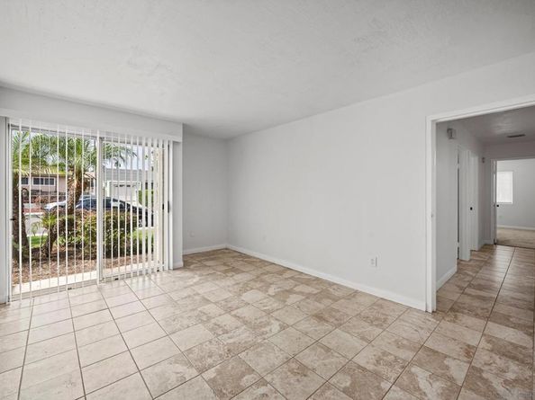 12643 Robison Blvd Apt 121, Poway CA 92064