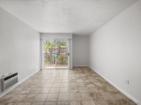 12643 Robison Blvd Apt 121, Poway CA 92064