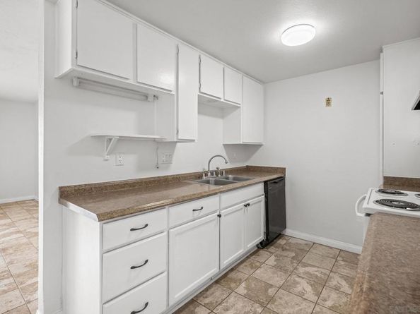 12643 Robison Blvd Apt 121, Poway CA 92064