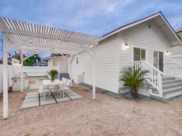 3122 Newell St, San Diego CA 92106