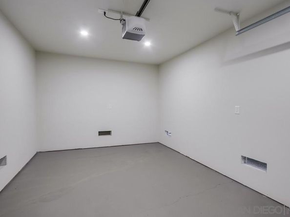 3122 Newell St, San Diego CA 92106