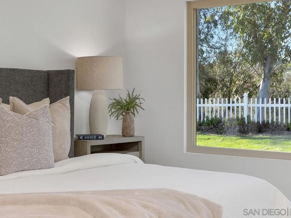 4535 Trieste Dr, Carlsbad CA 92010