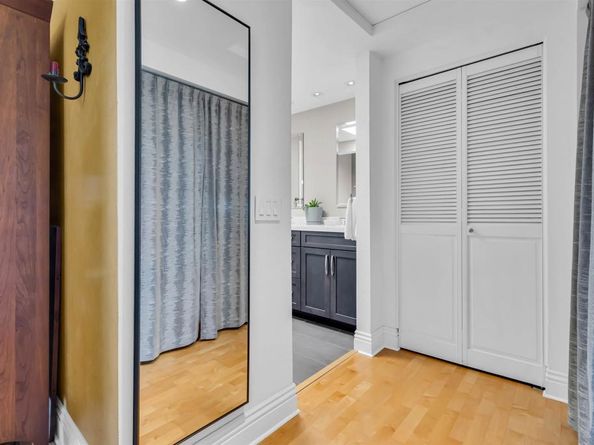 3009 Union St 18, San Diego CA 92103
