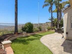 2292 Rock Crest Gln, Escondido CA 92026