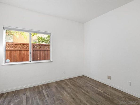 2292 Rock Crest Gln, Escondido CA 92026