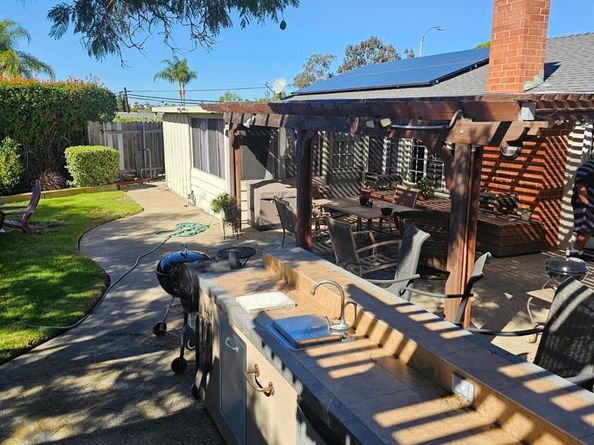 7045 Beagle, San Diego CA 92111